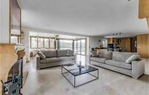 Maisons de vacances Cozy Home In Blancafort : photos des chambres