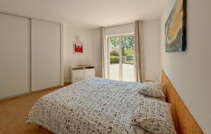 Maisons de vacances Cozy Home In Salernes With Wifi : photos des chambres