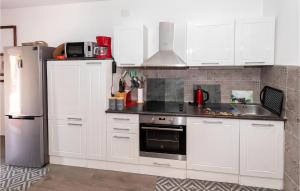 1 Bedroom Nice Apartment In Blace