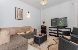 Lovely Home In Sibenik With House Sea View 