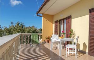 Gorgeous Home In Vodnjan With Wifi