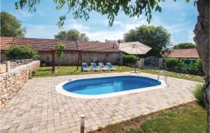 Holiday Home Lozovac With Outdoor Swimming Pool 441