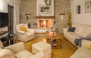 Pet Friendly Home In Barban With Sauna 
