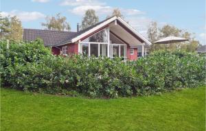 Four-Bedroom Holiday Home In Vaggerlose