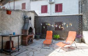 Nice Home In Krnica With Wifi 