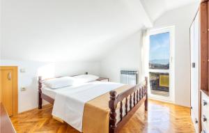 Apartment Don Petra Katunarica Vi