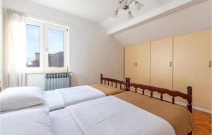 Apartment Don Petra Katunarica Vi