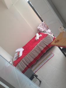 Duda lins quarto mobiliado