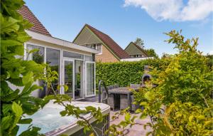 Cozy Home In Vlagtwedde With Sauna