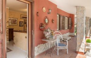 Stunning Home In Roma