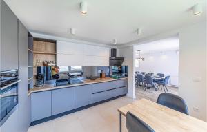 Gorgeous Home In Kastel Luksic 