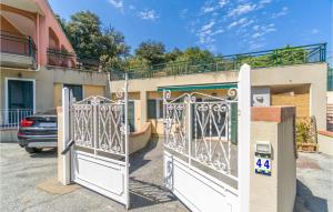 1 Bedroom Stunning Home In Rapallo