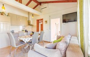 Holiday Home Vodnjan With Sea View Iii