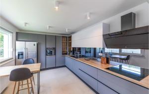 Gorgeous Home In Kastel Luksic