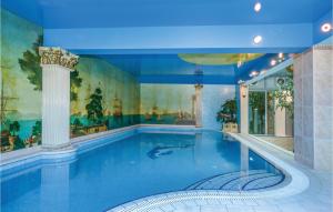 Cozy Home In Makarska With Jacuzzi 