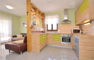 Holiday Home Maslenica 06