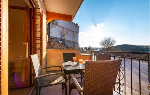 2 Bedroom Amazing Apartment In Modric