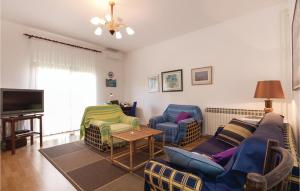 2 Bedroom Lovely Apartment In Rovinj - 3hvězdičkové hotely ve městě Rovinj