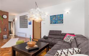 2 Bedroom Gorgeous Apartment In Rijeka 