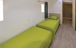 Maisons de vacances 3 Bedroom Cozy Home In Mormoiron : photos des chambres
