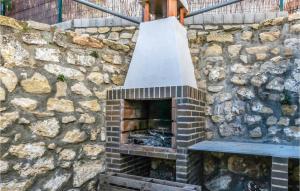 Gorgeous Home In Puertollano