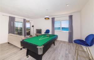 Cozy Home In Trogir With Wifi