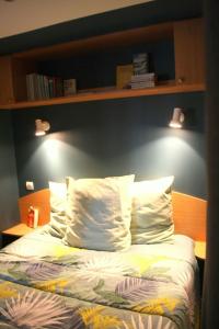Campings Mobil-Home 5 places Camping 5 Etoiles ERDEVEN Les 7 Saints : Mobile Home
