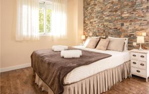 2 Bedroom Lovely Apartment In Estepona