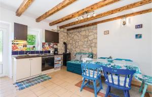 Lovely Home In Supetarska Draga