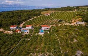 Awesome Home In Sutivan