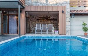 Beautiful Home In Tribalj