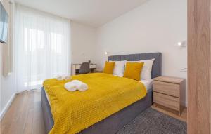 2 Bedroom Awesome Apartment In Zadar