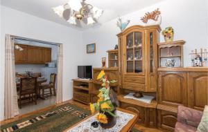 Lovely Apartment In Rovinj With Wifi