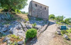 Beautiful Home In Gruda With Wifi