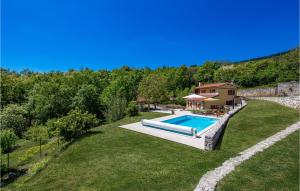 Amazing Home In Moscenice With Wifi 