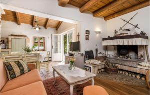 Amazing Home In Moscenice With Wifi 