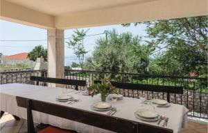 2 Bedroom Stunning Apartment In Senj