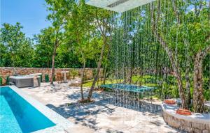 Gorgeous Home In Imotski