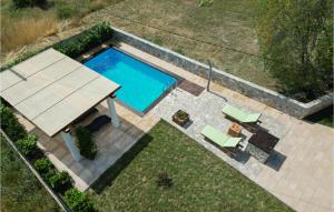 2 Bedroom Beautiful Home In Trilj