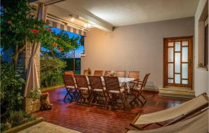 Awesome Home In Krnica