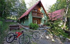 Beautiful Home In Breze With Jacuzzi