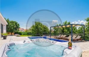 Gorgeous Home In Glavina Gornja