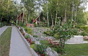 Beautiful Home In Breze With Jacuzzi