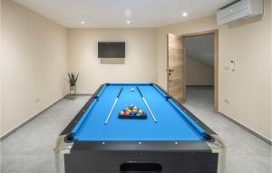 Stunning Home In Umag With Wifi