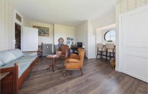 1 Bedroom Nice Apartment In Ocquerre