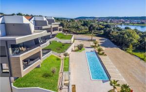 Amazing Apartment In Pula With Wifi