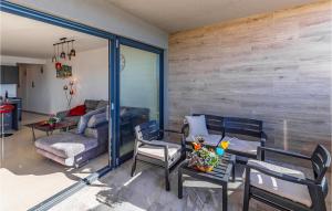 Amazing Apartment In Pula With Wifi