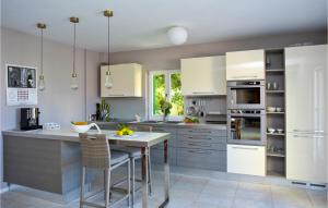 Nice Home In Postira With Wifi