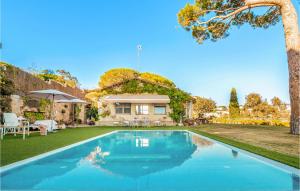 3 Bedroom Cozy Home In Arenys De Mar - 4hvězdičkové hotely ve městě Arenys de Mar