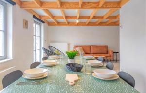 Cozy Home In Lombardsijde With Wifi